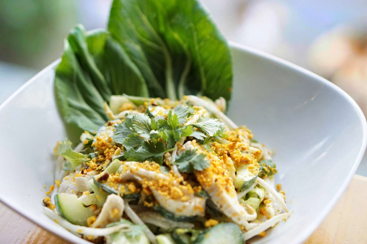 Kelet chicken salad