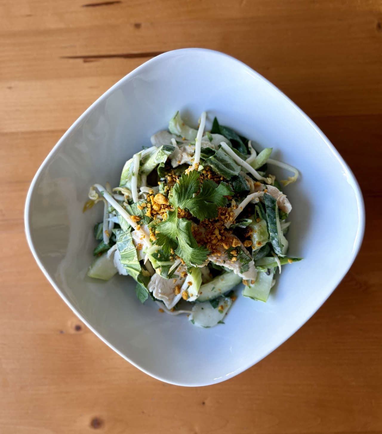 Kelet chicken salad