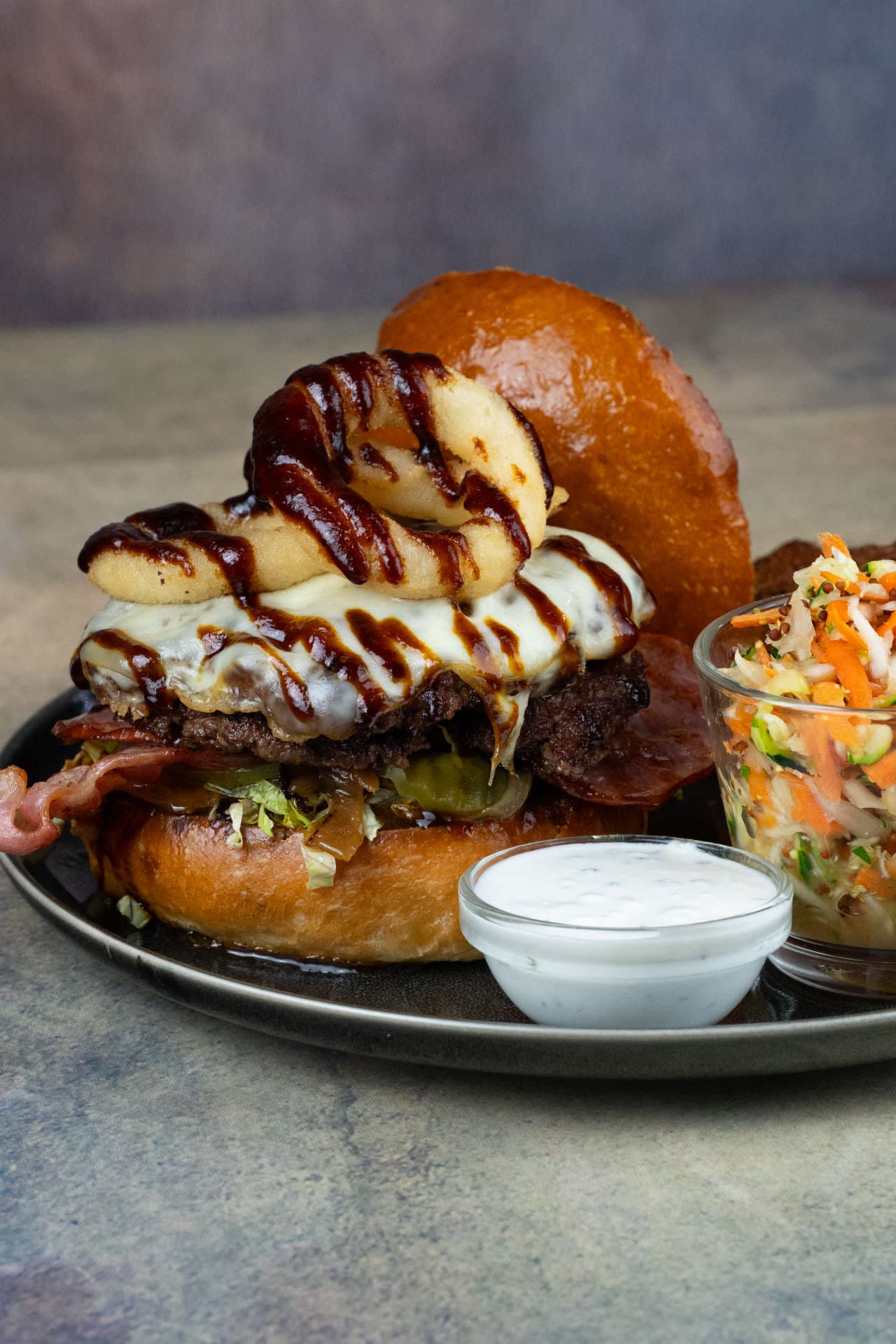 SMOKEY BBQ SMASHED BURGER