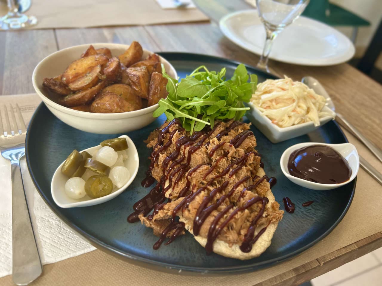 BBQ Pulled pork tál