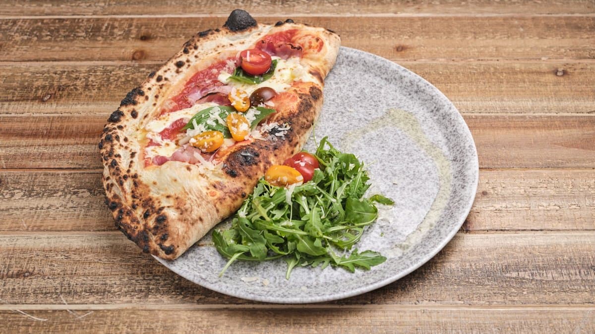 Calzone di Napoli