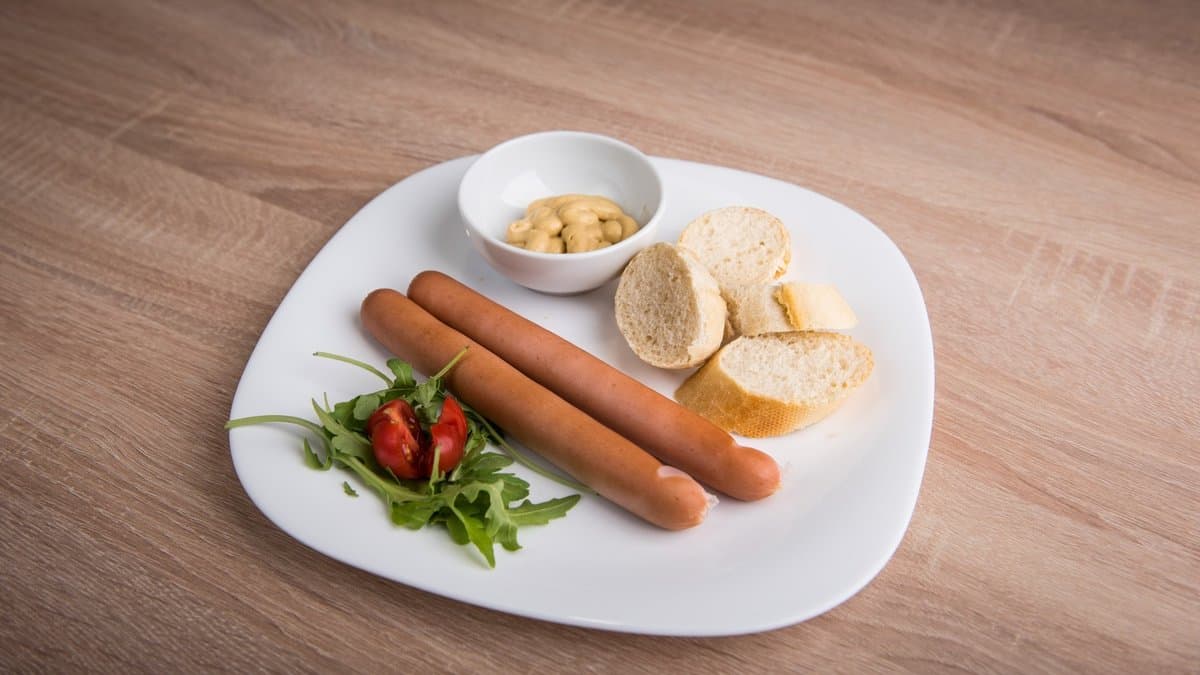Vienna style sausage